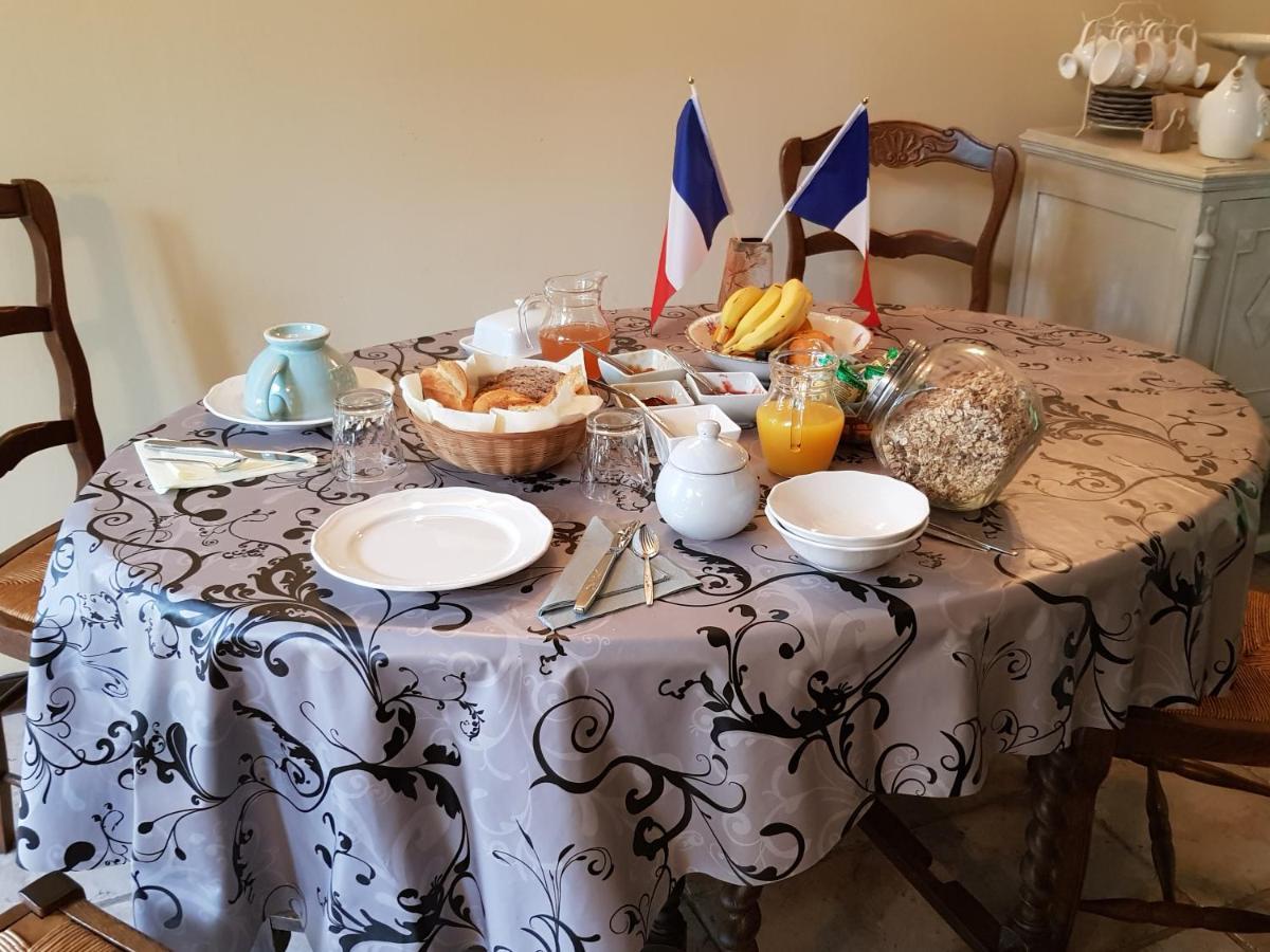 Neuilly-le-Vendin Le Nid Bed & Breakfast エクステリア 写真